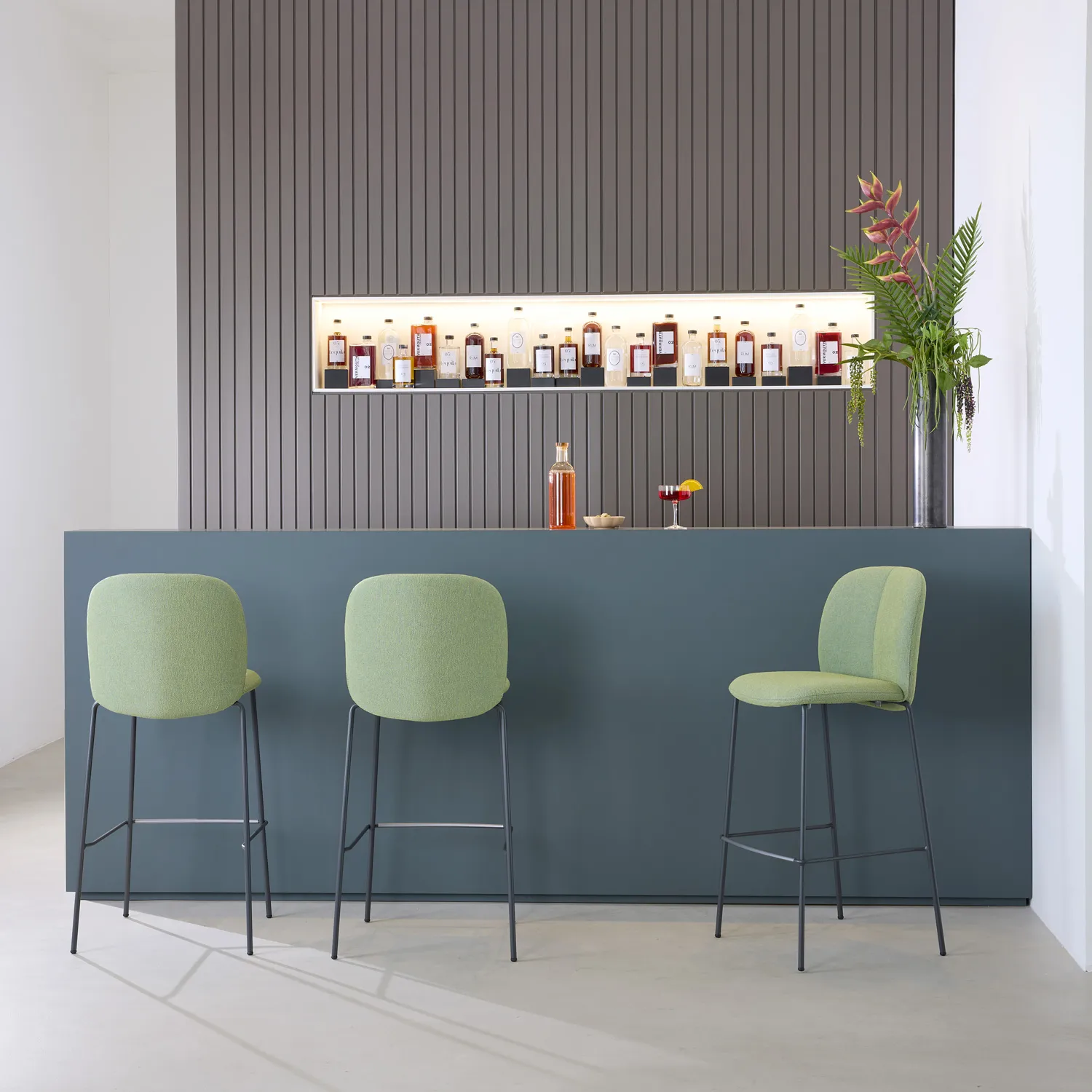 image for Mentha: il design che ridefinisce il contract